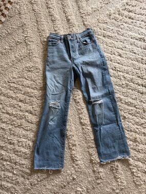 Women’s Levi’s Size 26 Ankle Jeans